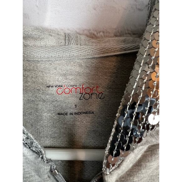 NWT New York & Co Small full zip hoodie jacket sweatshirt Gray lounge athletic - Picture 9 of 9